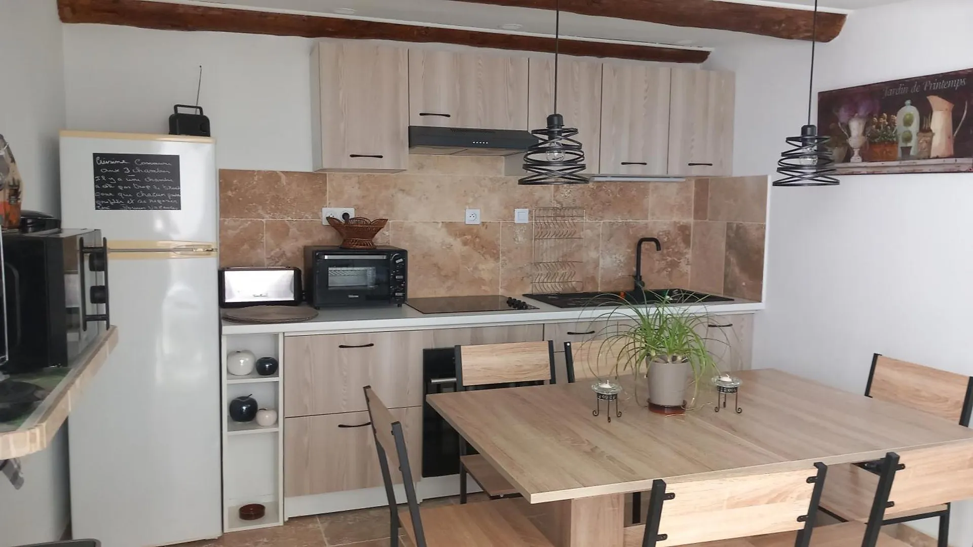 La Sapiniere -Chambres Climatisees Buisson 3*,  Frankreich