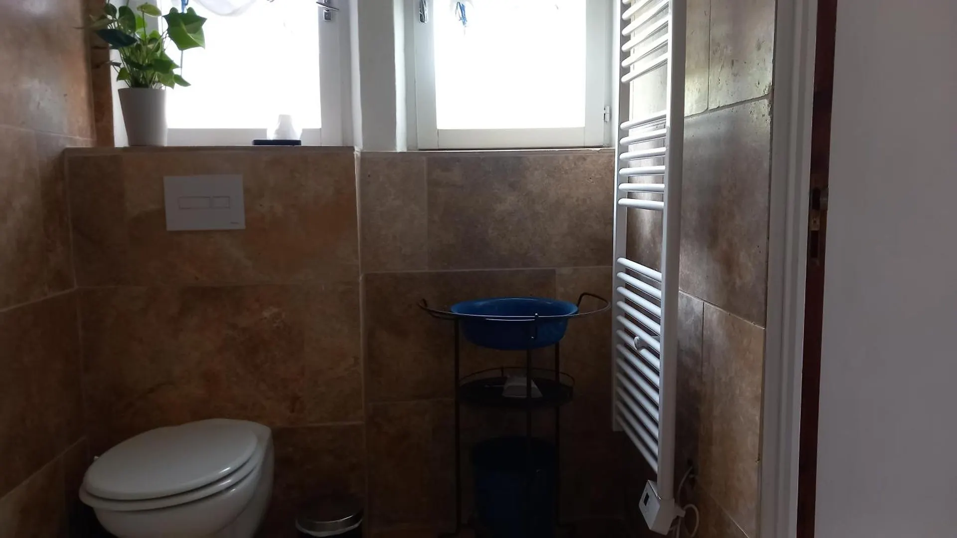La Sapiniere -Chambres Climatisees Buisson 3*,  Frankreich